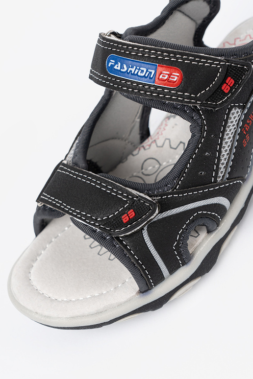 melnas krāsas puicisks kurpes