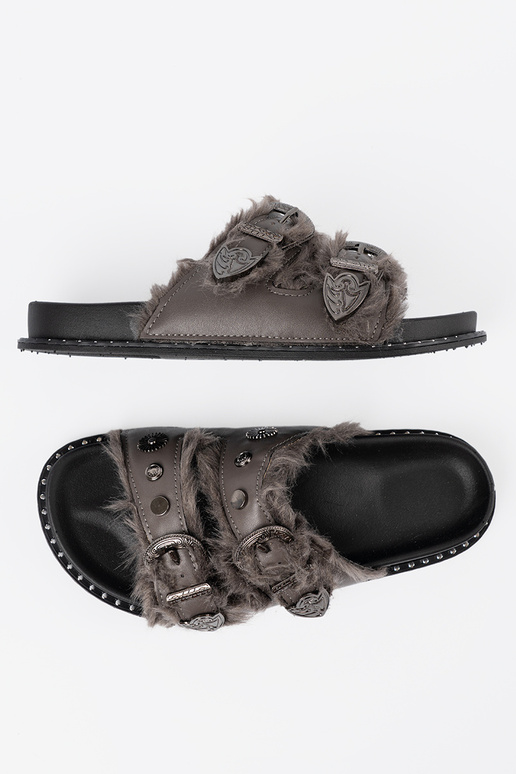 Pelēkas krāsas čības ar kažokādu i ćIniekami