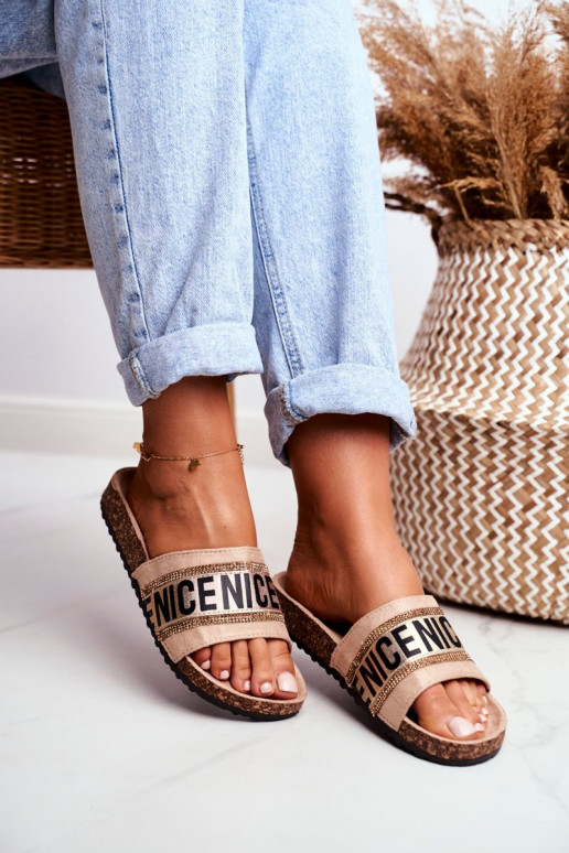 Čības  ar mirdzošiem spīdumiņiem smilšu krāsas Be Nice