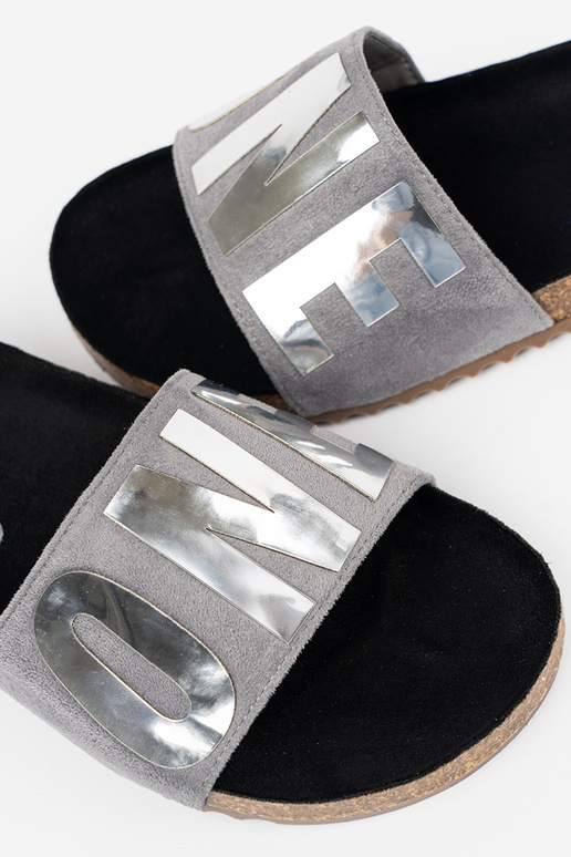 Čības z metālisksm nadrukāšanaiem ONE