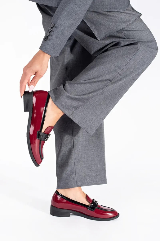 bordo krāsas sieviešu mokasīni lakots