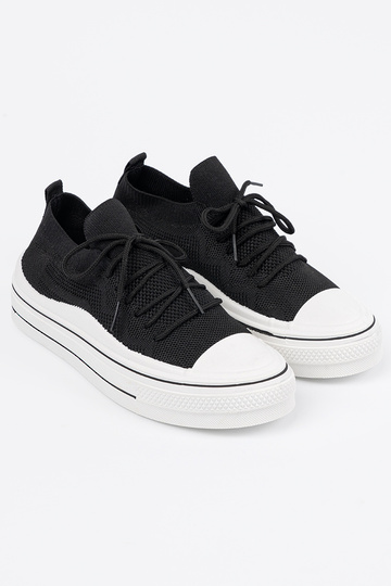 Paslīdēt uz kurpes Melnas krāsas z ozdobnym šņorēšanam