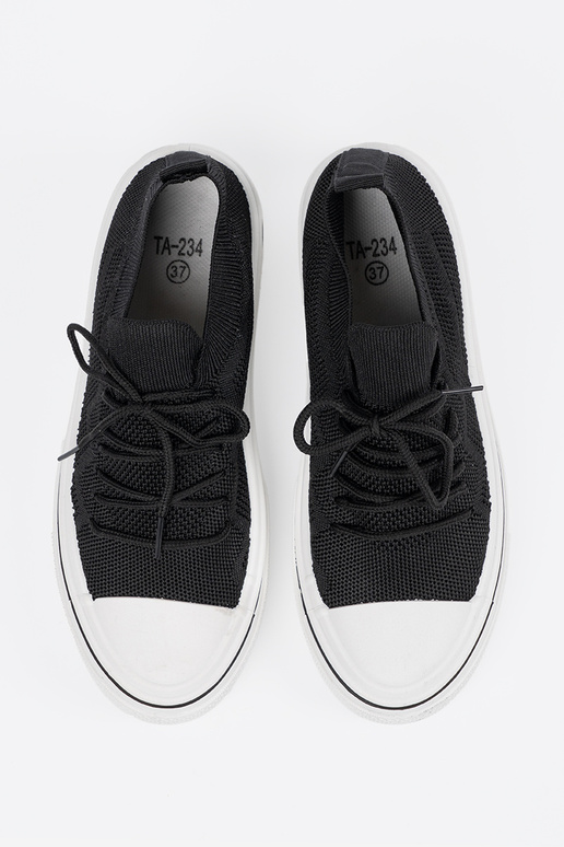 Paslīdēt uz kurpes Melnas krāsas z ozdobnym šņorēšanam Paslīdēt uz kurpes Melnas krāsas z ozdobnym šņorēšanam