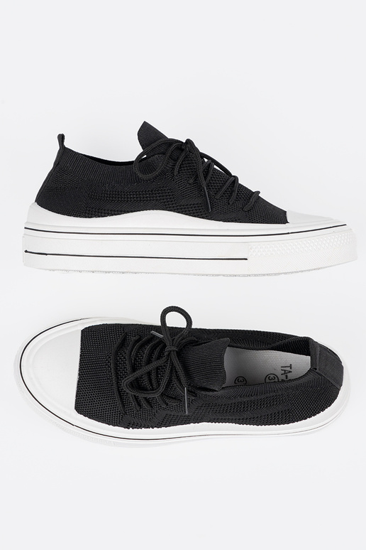 Paslīdēt uz kurpes Melnas krāsas z ozdobnym šņorēšanam Paslīdēt uz kurpes Melnas krāsas z ozdobnym šņorēšanam