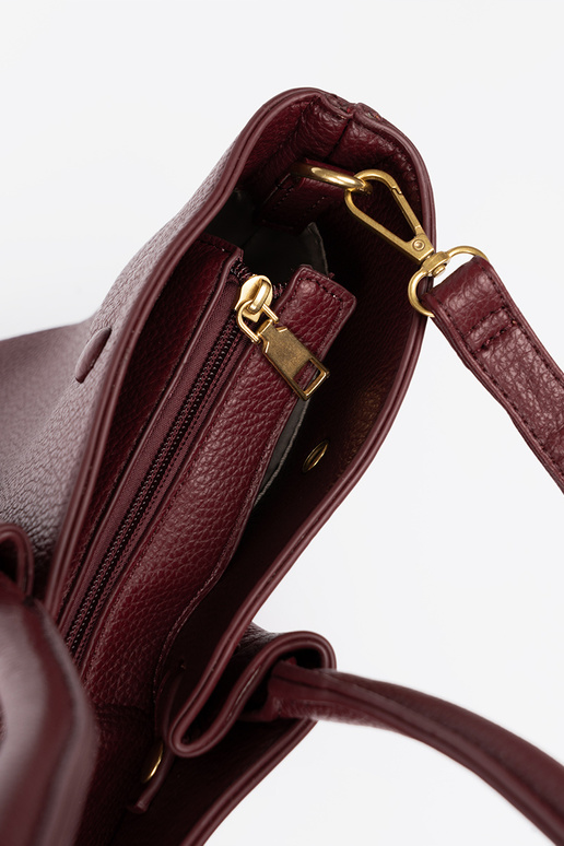 Eleganti bordoIna shopperka uz pleca