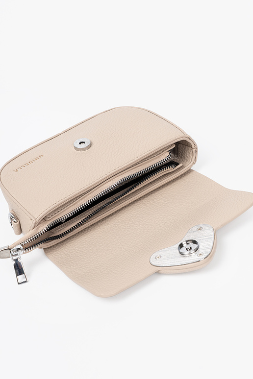 Tā irza sieviešu rokassomiņa z ozdobnym sirdsm