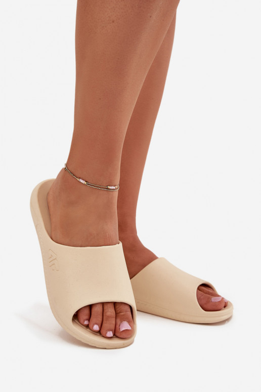 Sieviešu čības 4F 4FMM00FFLIF093A-83S smilšu krāsā Sieviešu čības 4F 4FMM00FFLIF093A-83S smilšu krāsā