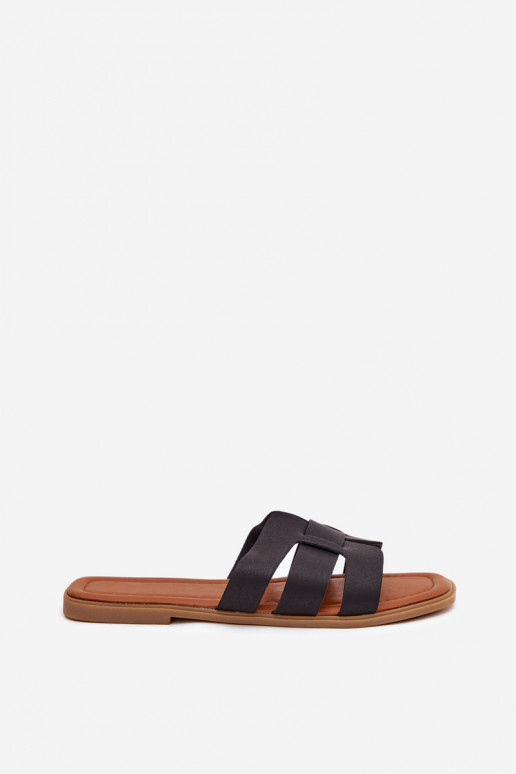 sieviešu čības ar platiem papēžiem melnas krāsas Mirona