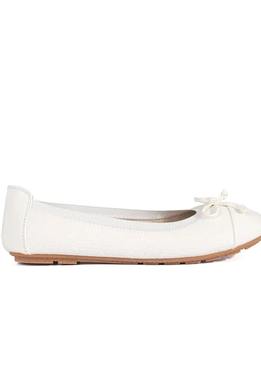 baltas krāsas lakots balerīnas ar loku baltas krāsas lakots balerīnas ar loku