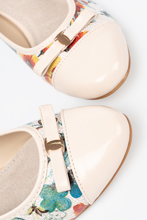 Augstpapēžu kurpes z egzotycznym Inzorem