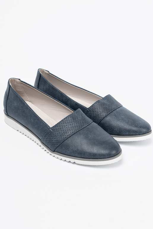 tumši zilas krāsas mokasīni uz baltas zoles