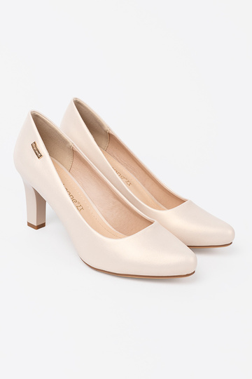 Kurpes bēšs uz papēža Sergio Leone