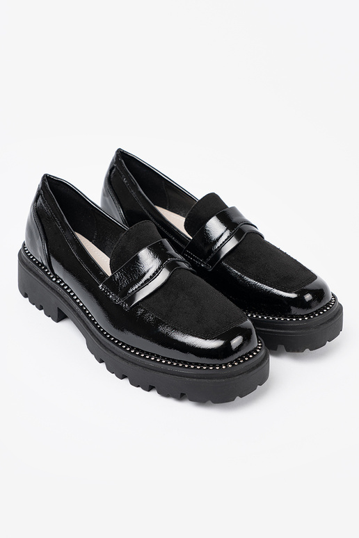 Laque mokasīni ar kniedēm