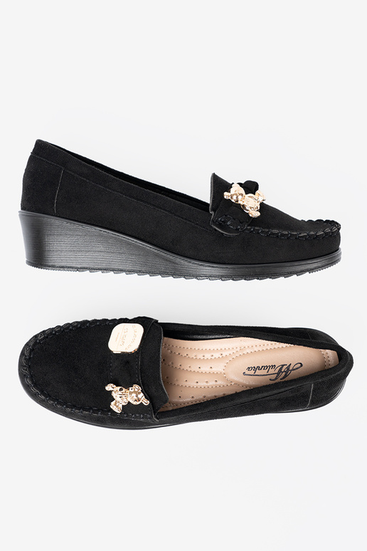 melnas krāsas zamšādas kurpes z ozdobnym misiem