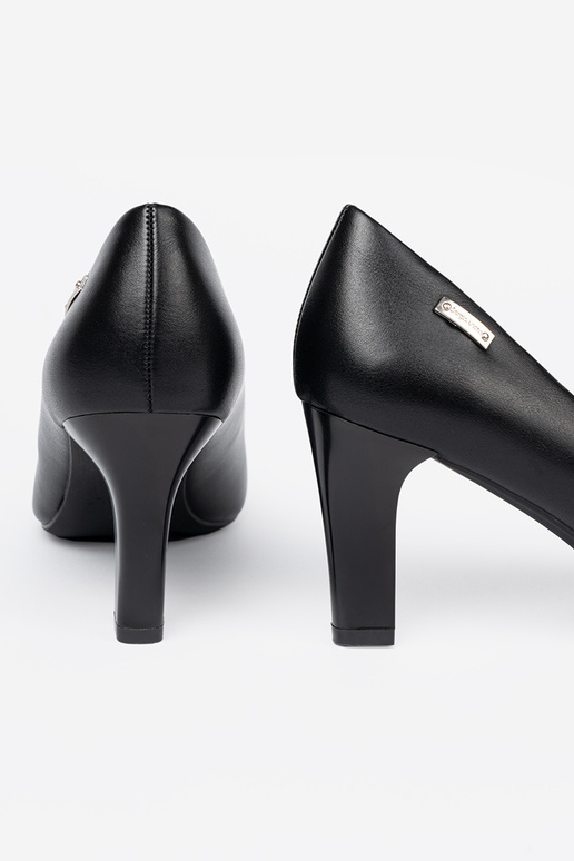 Stilīgs puszābaki uz augstpapēžu kurpēm In kolorze melna krāsam Sergio Leone