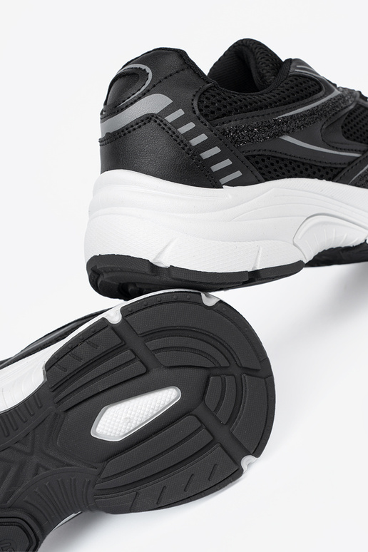 melnas krāsas Sporta apavi ar sietu i białą podeszIną