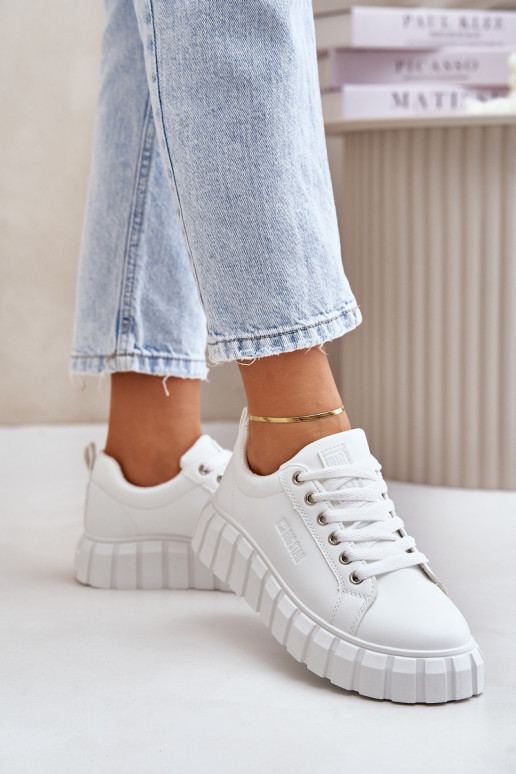 siltināti Sneakers modeļa apavi Sieviešu Big Star MM274616 baltas krāsas siltināti Sneakers modeļa apavi Sieviešu Big Star MM274616 baltas krāsas