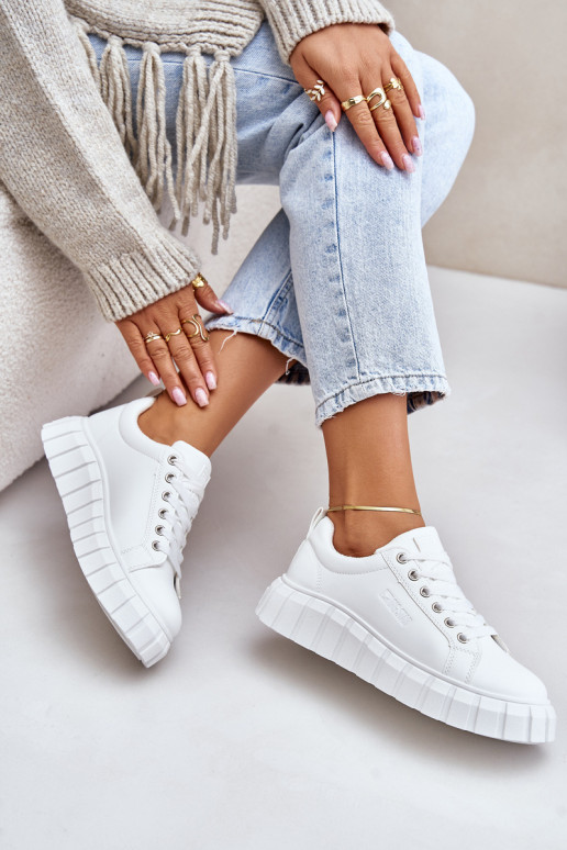 siltināti Sneakers modeļa apavi Sieviešu Big Star MM274616 baltas krāsas siltināti Sneakers modeļa apavi Sieviešu Big Star MM274616 baltas krāsas