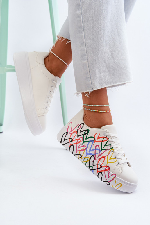 Sieviešu Sneakers modeļa apavi Ar Sirsniņām baltas krāsas Claral Sieviešu Sneakers modeļa apavi Ar Sirsniņām baltas krāsas Claral