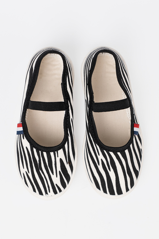 Melnsbalta krāsa gaisma kurpes paslīdēt uz z motyInem zebry