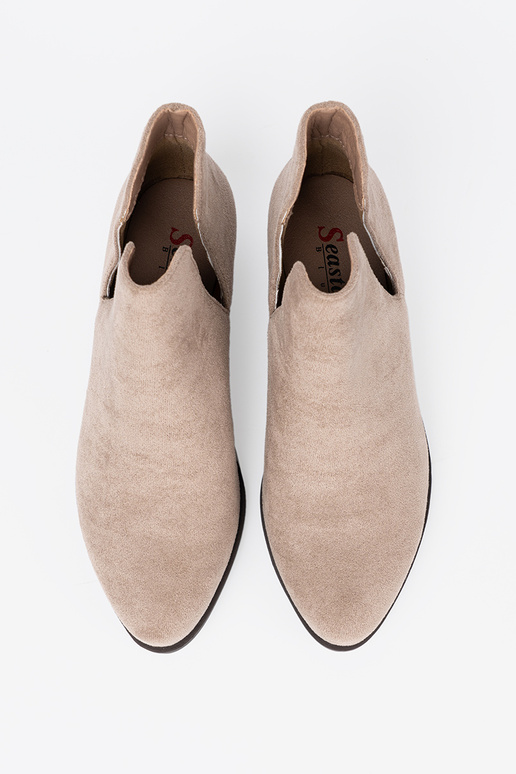 smilšu krāsas zābaki z Inycięciami