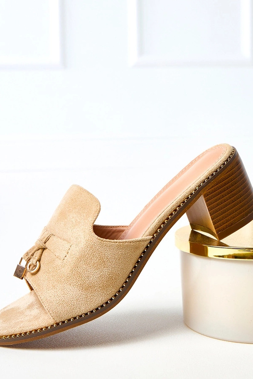 Smilšu krāsas čības uz papēža ar...