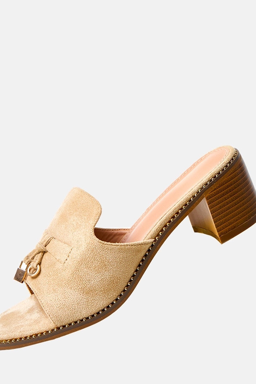 Smilšu krāsas čības uz papēža ar...