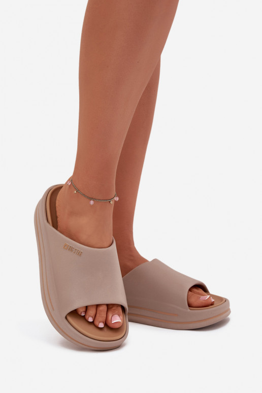 sieviešu čības ar platformu Big Star SS274424 smilšu krāsas