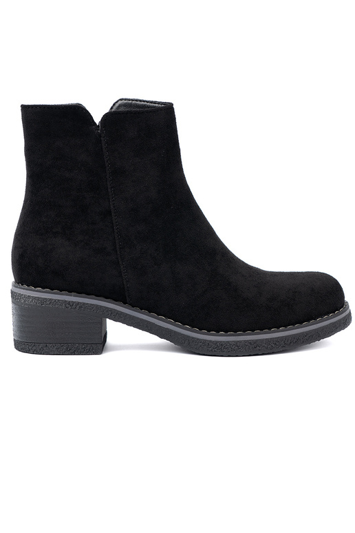 Proste Melnas krāsas zābaki na komfortoInym obcasie