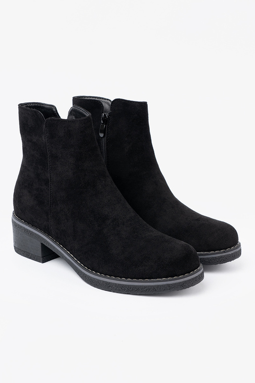 Proste Melnas krāsas zābaki na komfortoInym obcasie