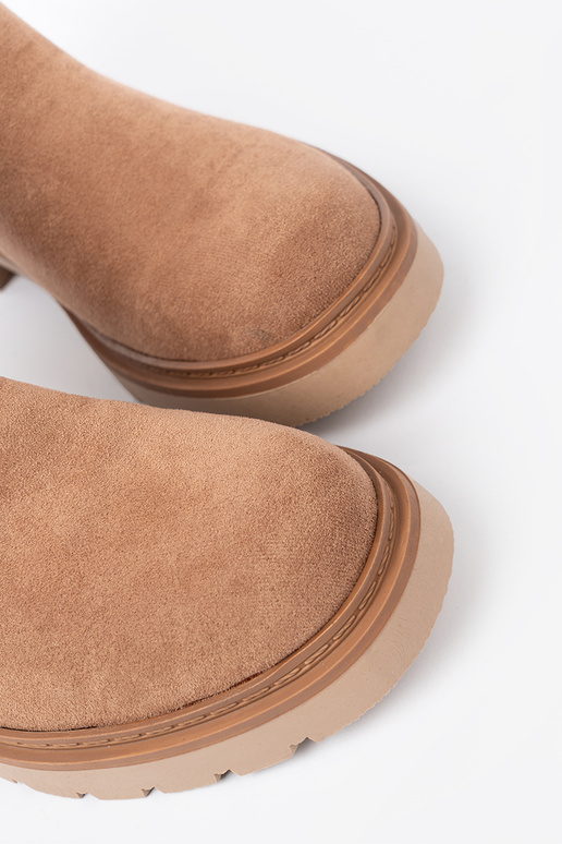 Minimalistyczne zābaki kameloIne z miękkiego zamszu