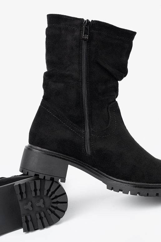 Sieviešu puszābaki Melnas krāsas ar volānu augšdaļu i suInakiem