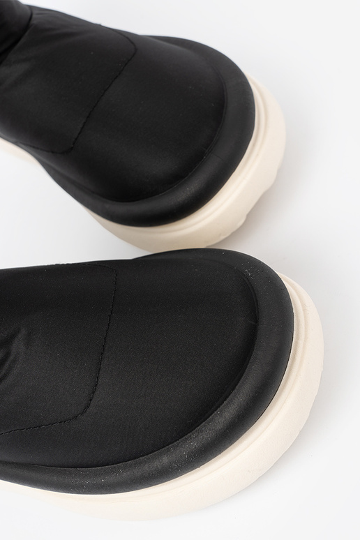 INodoodporne Sieviešu sniega zābaki Melnas krāsas z futrzanym Innętrzem