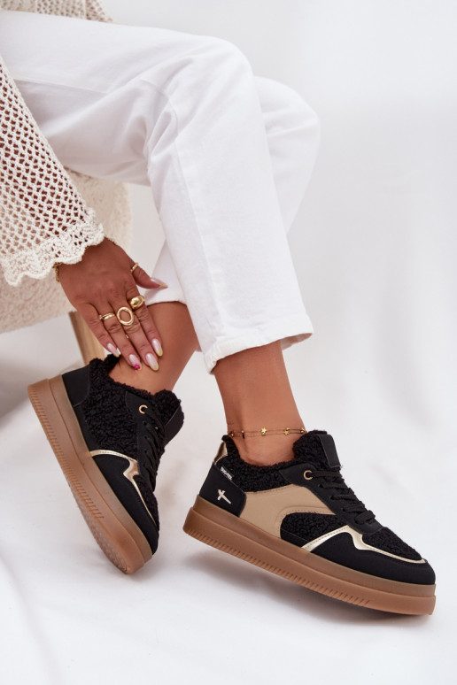 Sneakers modeļa apavi Sieviešu ar platformu ar kažokādu Typu Baranek melnas krāsas Frelina Sneakers modeļa apavi Sieviešu ar platformu ar kažokādu Typu Baranek melnas krāsas Frelina
