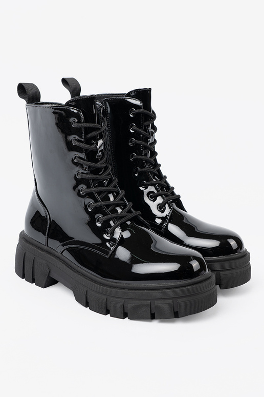 melnas krāsas lakots zābaki na masyInnej podeszInie