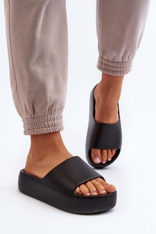 Sieviešu Čības Uz biezas zoles melnas krāsas Oreithano