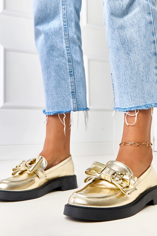 Zelta mokasīni ar lentīti un lācīti...