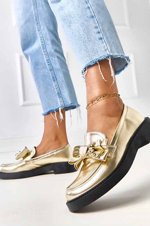 Zelta mokasīni ar lentīti un lācīti...