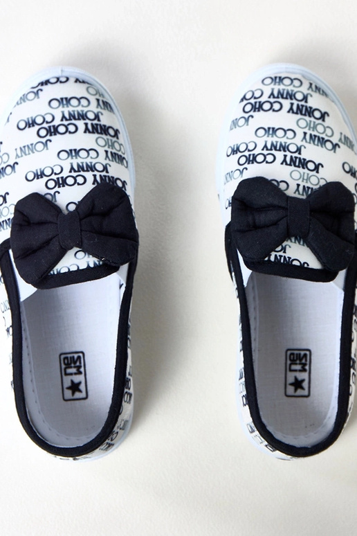 Balti bērnu kedai ar lentīti Missi