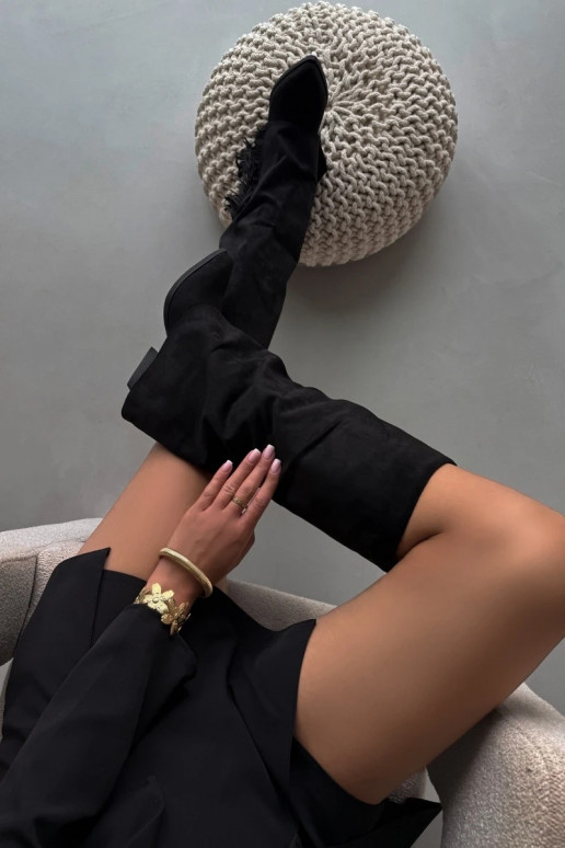 Uzvelkami sieviešu garie kovboju stila zābaki ar bārkstīm un papēžiem, melnā krāsā Zalia