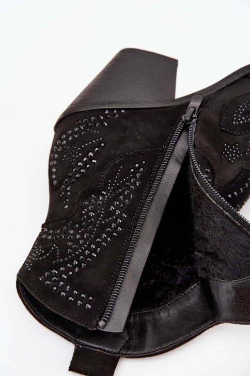 Siltināti sieviešu kovboju stila zābaki ar dekorāciju, melnā krāsā Lelira