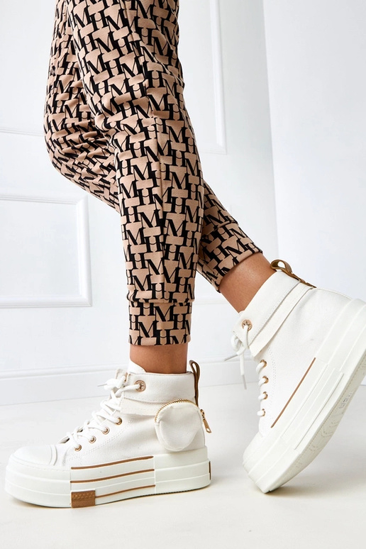 Baltie augstie sporta apavi uz...