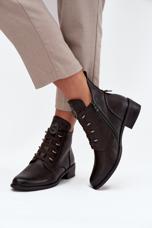 Zems Sieviešu puszābaki siltināti Uz pili ar ornamentiem brūnas krāsas Nevalia