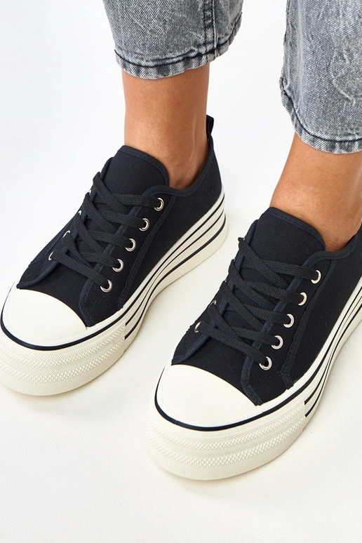 Melni platforma kedai Talah