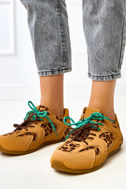 Lauva raksta sporta apavi ar... Lauva raksta sporta apavi ar...