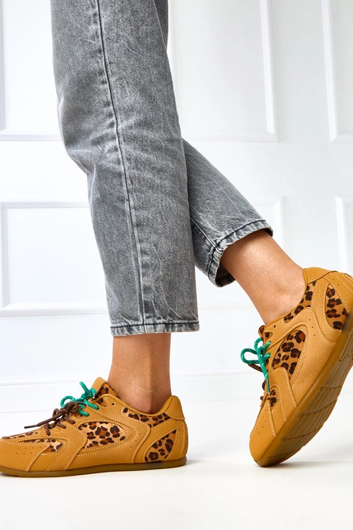 Lauva raksta sporta apavi ar... Lauva raksta sporta apavi ar...