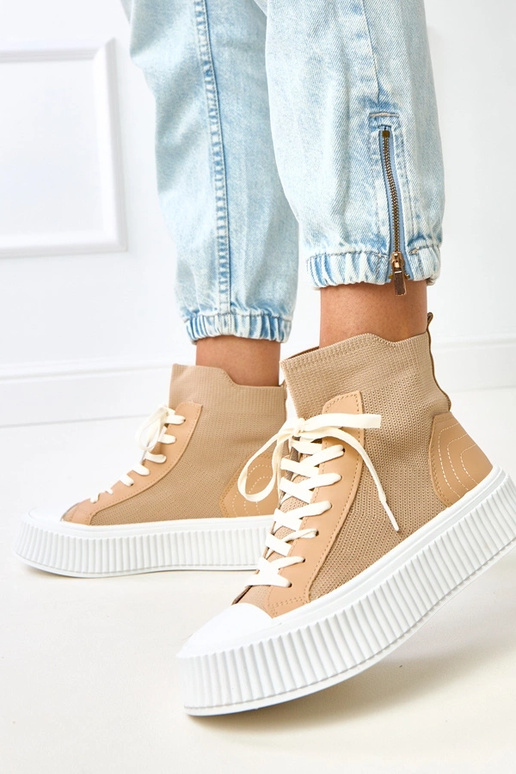 Brūnas ievelkamās platas zoles sporta...