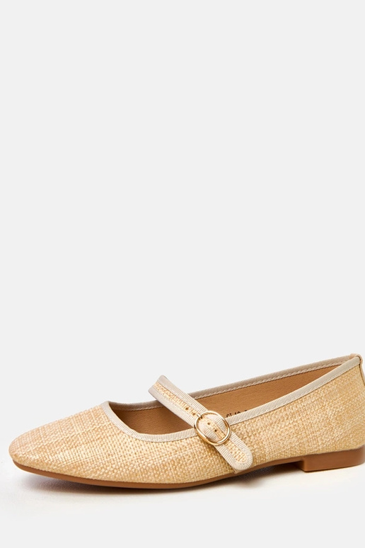 Smilšu krāsas pinētās balerīnas ar... Smilšu krāsas pinētās balerīnas ar...