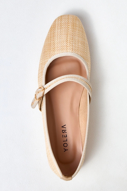 Smilšu krāsas pinētās balerīnas ar... Smilšu krāsas pinētās balerīnas ar...