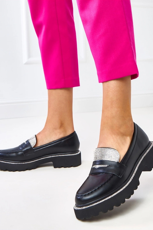 Sieviešu melni mokasīni ar... Sieviešu melni mokasīni ar...